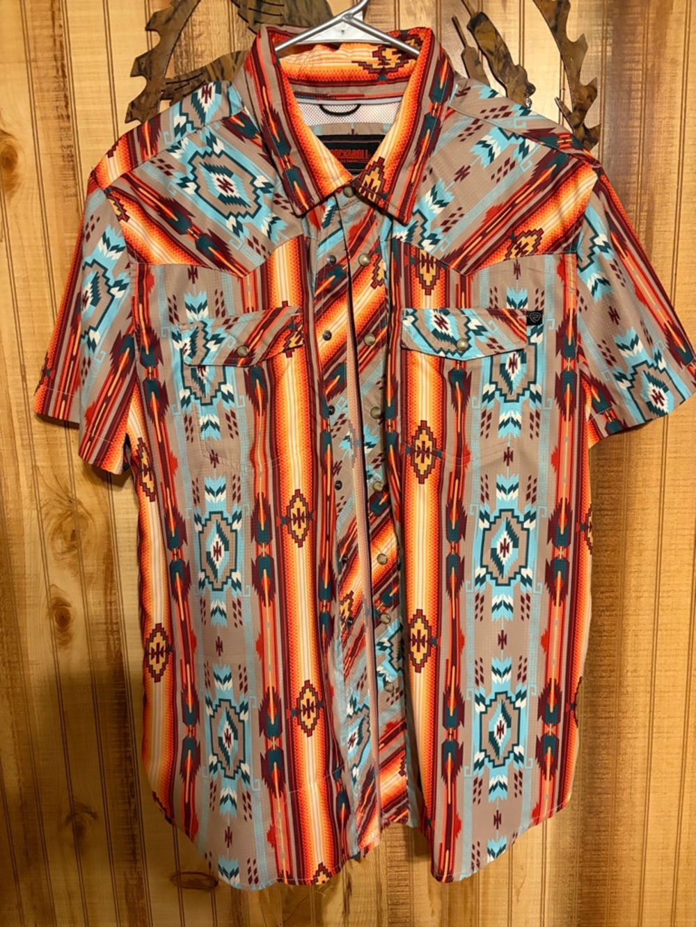 Short-Sleeve Aztec Print Western Shirt in Orange & Teal